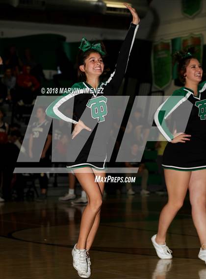 Thumbnail 1 in Calabasas @ Thousand Oaks photogallery.