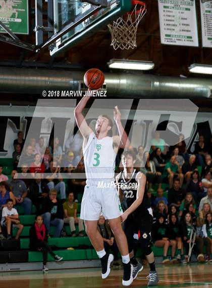 Thumbnail 2 in Calabasas @ Thousand Oaks photogallery.