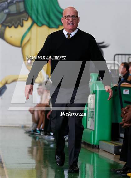 Thumbnail 3 in Calabasas @ Thousand Oaks photogallery.