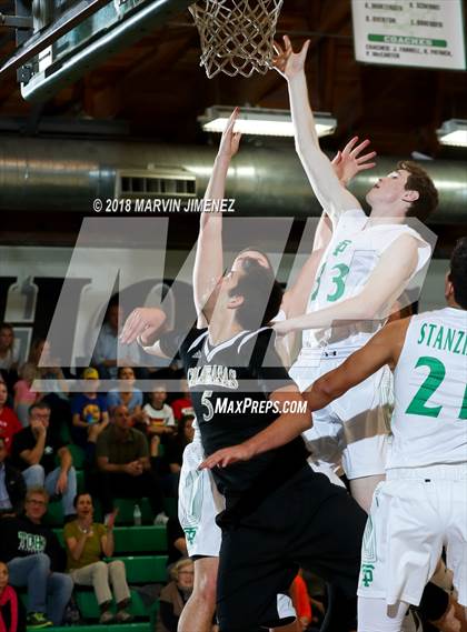 Thumbnail 3 in Calabasas @ Thousand Oaks photogallery.