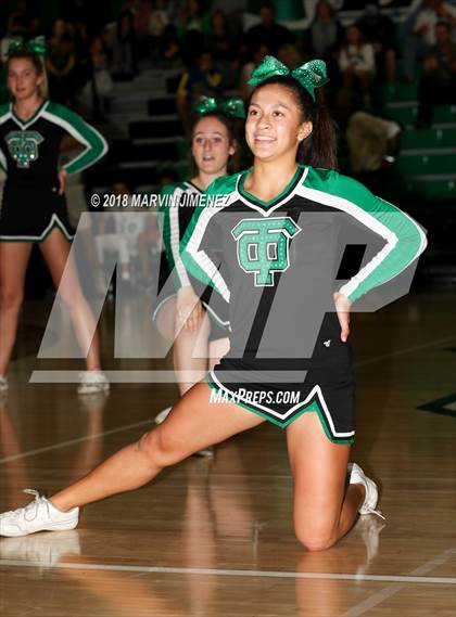 Thumbnail 1 in Calabasas @ Thousand Oaks photogallery.