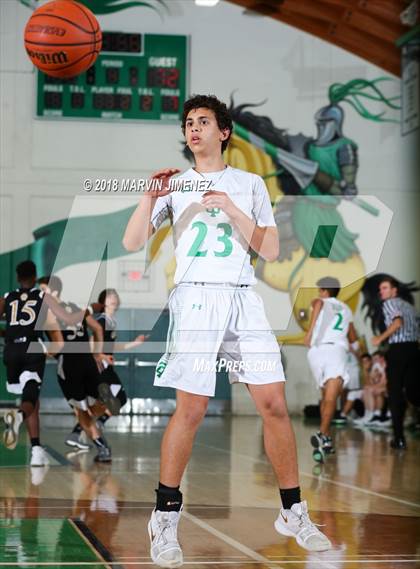 Thumbnail 1 in Calabasas @ Thousand Oaks photogallery.