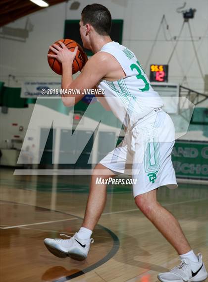 Thumbnail 3 in Calabasas @ Thousand Oaks photogallery.