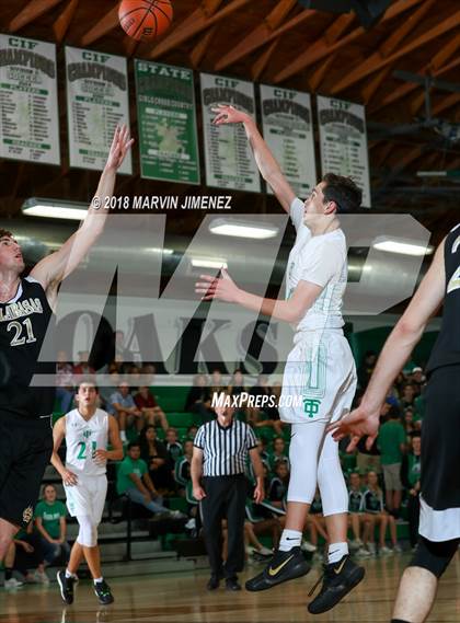 Thumbnail 3 in Calabasas @ Thousand Oaks photogallery.