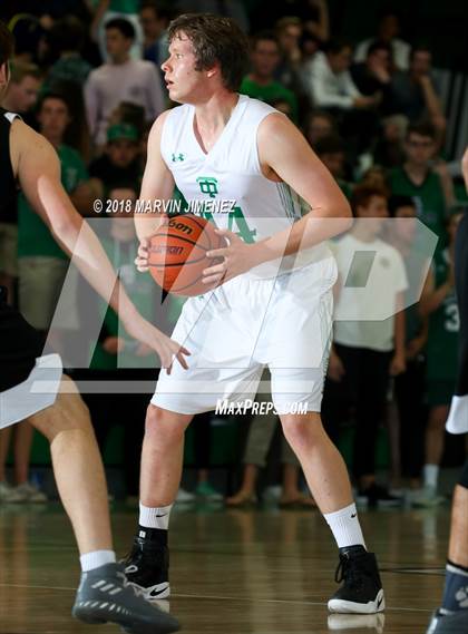Thumbnail 3 in Calabasas @ Thousand Oaks photogallery.