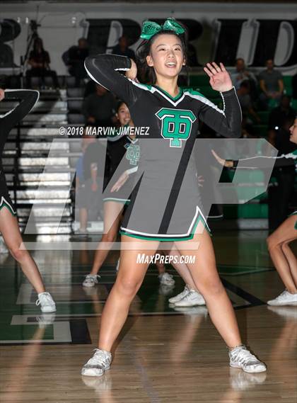 Thumbnail 2 in Calabasas @ Thousand Oaks photogallery.
