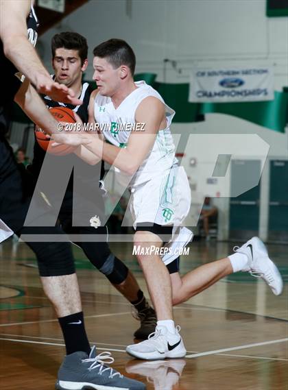 Thumbnail 2 in Calabasas @ Thousand Oaks photogallery.