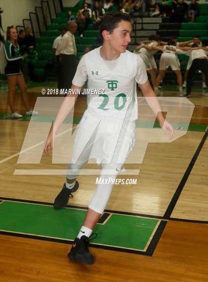 Thumbnail 3 in Calabasas @ Thousand Oaks photogallery.