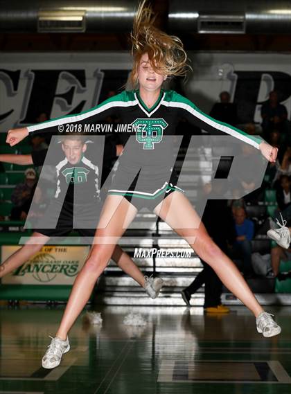 Thumbnail 3 in Calabasas @ Thousand Oaks photogallery.