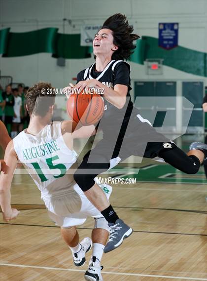 Thumbnail 2 in Calabasas @ Thousand Oaks photogallery.