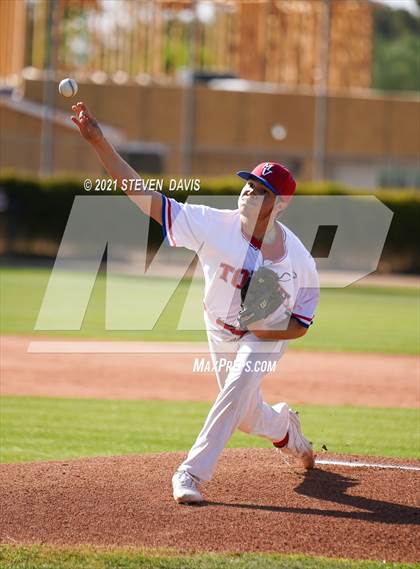 Thumbnail 2 in Perry @ Mountain View photogallery.