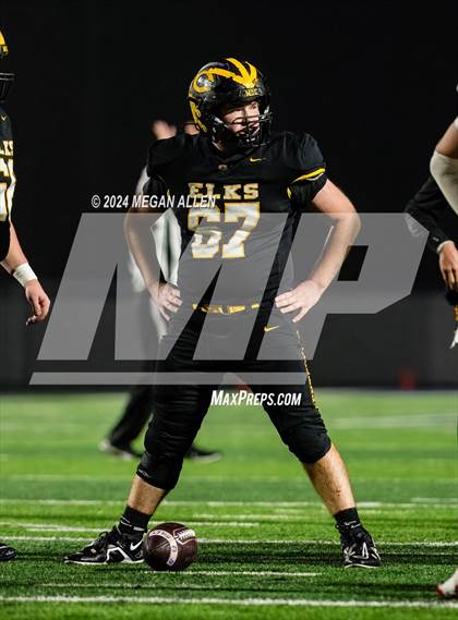 Thumbnail 1 in Centerville vs. Wayne (OHSAA District 2 Regional Championship) photogallery.
