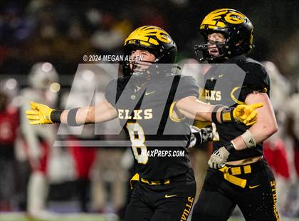 Thumbnail 2 in Centerville vs. Wayne (OHSAA District 2 Regional Championship) photogallery.