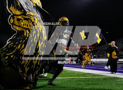 Thumbnail 2 in Centerville vs. Wayne (OHSAA District 2 Regional Championship) photogallery.