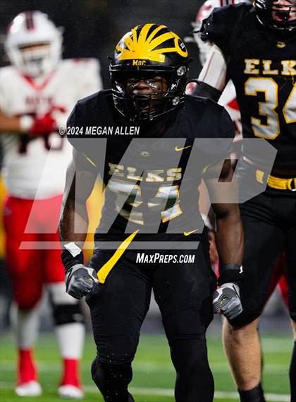 Thumbnail 2 in Centerville vs. Wayne (OHSAA District 2 Regional Championship) photogallery.