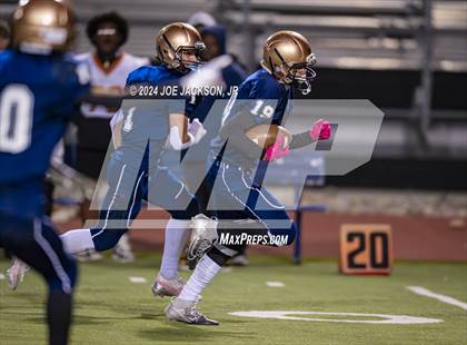 Thumbnail 3 in Cienega vs Buena photogallery.