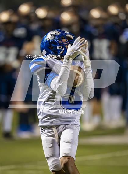 Thumbnail 3 in Cienega vs Buena photogallery.