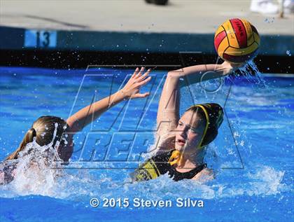 Thumbnail 1 in Cerritos vs. Vista (America's Finest City Tournament) photogallery.