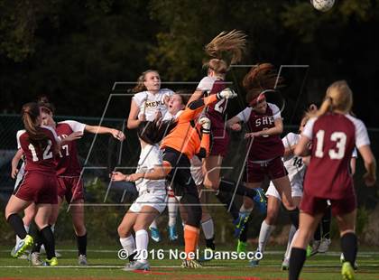 Thumbnail 1 in Menlo School vs. Sacred Heart Prep photogallery.