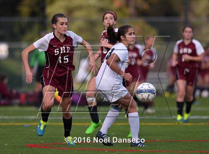 Thumbnail 2 in Menlo School vs. Sacred Heart Prep photogallery.