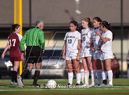 Thumbnail 3 in Menlo School vs. Sacred Heart Prep photogallery.