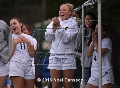 Thumbnail 2 in Menlo School vs. Sacred Heart Prep photogallery.