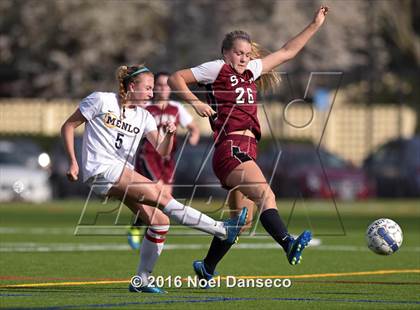 Thumbnail 1 in Menlo School vs. Sacred Heart Prep photogallery.