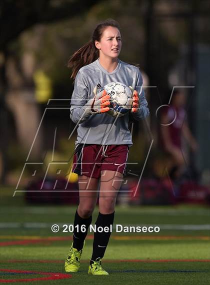 Thumbnail 2 in Menlo School vs. Sacred Heart Prep photogallery.