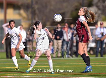 Thumbnail 3 in Menlo School vs. Sacred Heart Prep photogallery.