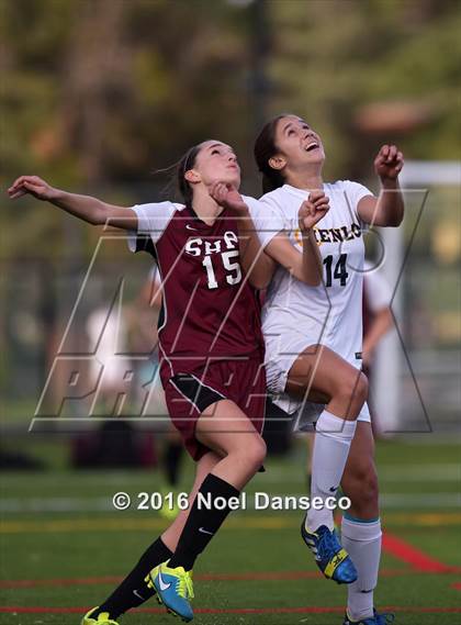 Thumbnail 2 in Menlo School vs. Sacred Heart Prep photogallery.