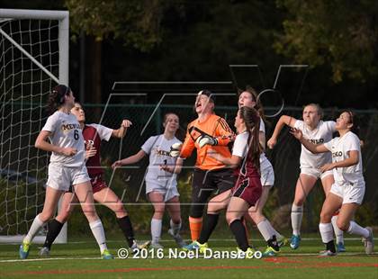 Thumbnail 1 in Menlo School vs. Sacred Heart Prep photogallery.