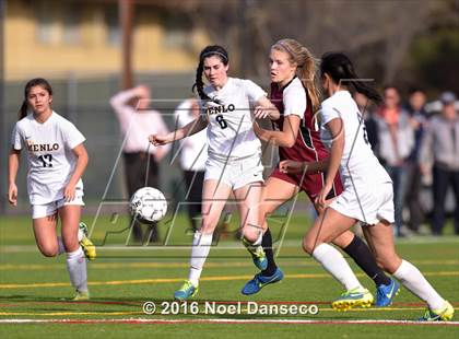 Thumbnail 1 in Menlo School vs. Sacred Heart Prep photogallery.