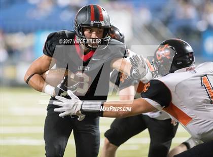 Thumbnail 1 in Liberty vs. Kalama (WIAA 2B Final) photogallery.