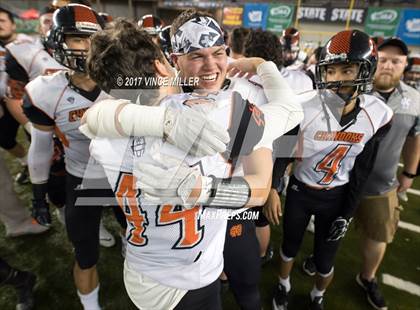 Thumbnail 1 in Liberty vs. Kalama (WIAA 2B Final) photogallery.