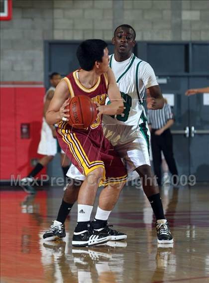 Thumbnail 2 in Inglewood vs. Ocean View (CIF SS D4-AA Final) photogallery.
