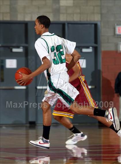 Thumbnail 2 in Inglewood vs. Ocean View (CIF SS D4-AA Final) photogallery.