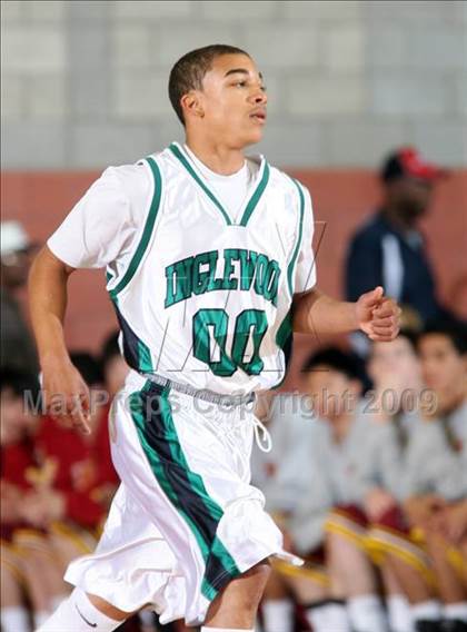 Thumbnail 3 in Inglewood vs. Ocean View (CIF SS D4-AA Final) photogallery.