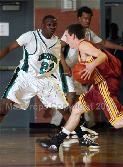 Thumbnail 1 in Inglewood vs. Ocean View (CIF SS D4-AA Final) photogallery.