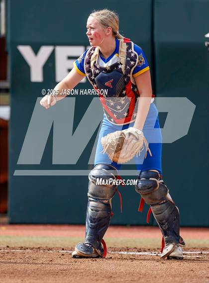 Thumbnail 3 in Brookeland vs. Jonesboro (UIL Softball 1A Final) photogallery.