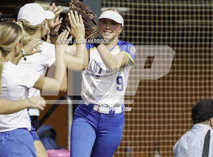 Thumbnail 3 in Brookeland vs. Jonesboro (UIL Softball 1A Final) photogallery.