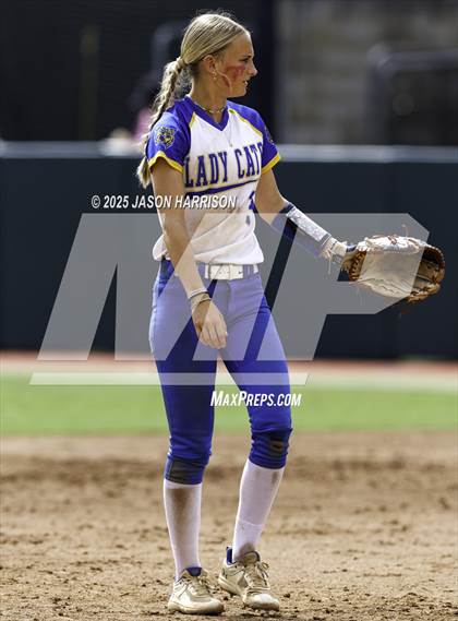 Thumbnail 2 in Brookeland vs. Jonesboro (UIL Softball 1A Final) photogallery.