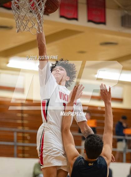 Thumbnail 1 in Mater Dei Catholic @ La Jolla photogallery.