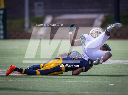 Thumbnail 1 in Archbishop Carroll vs. Friendship Collegiate Academy (DCSAA AA Semifinal) photogallery.