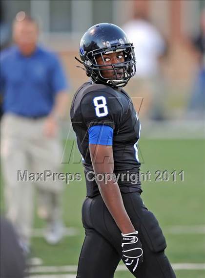 Thumbnail 3 in Azle @ Byron Nelson photogallery.