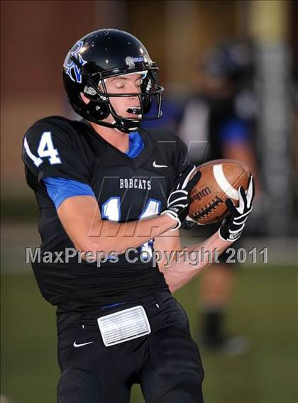 Thumbnail 3 in Azle @ Byron Nelson photogallery.