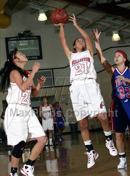 Thumbnail 1 in Christian Brothers vs. Fullerton (West Coast Jamboree) photogallery.