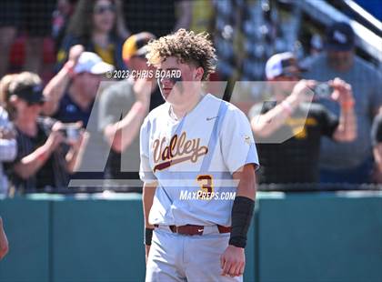 Thumbnail 2 in Valley vs. St. Pius X (NMAA 4A Semifinal) photogallery.