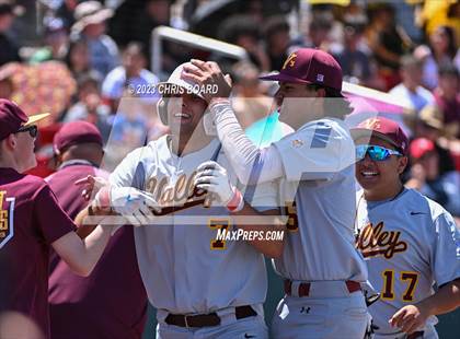 Thumbnail 2 in Valley vs. St. Pius X (NMAA 4A Semifinal) photogallery.