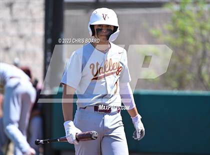 Thumbnail 2 in Valley vs. St. Pius X (NMAA 4A Semifinal) photogallery.