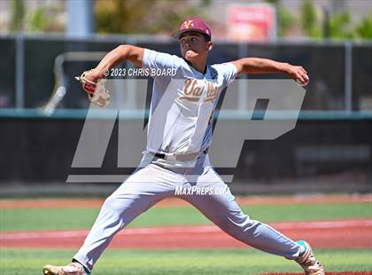 Thumbnail 2 in Valley vs. St. Pius X (NMAA 4A Semifinal) photogallery.